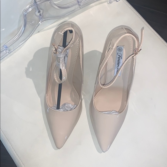 Pointy Nude Patent Ankle Strap Heels - Picture 3 of 9